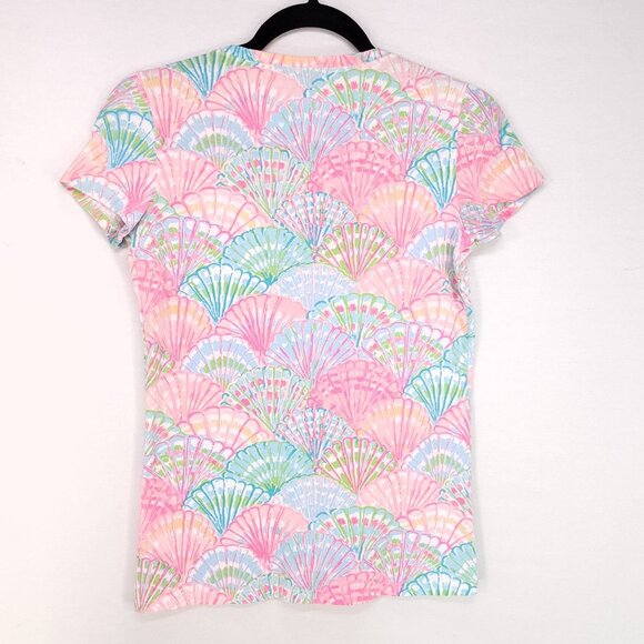 Lilly Pulitzer Michele V-Neck T-Shirt Size XS Top Oh Shello Shells Old Money - Picture 9 of 10
